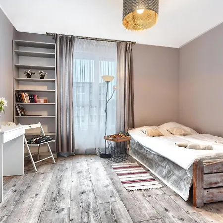 Daire Central Business With Parking By Rentujemy *